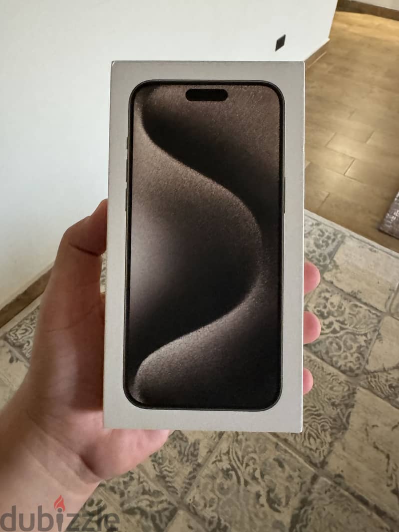 Apple - iPhone 15 Pro Max 7