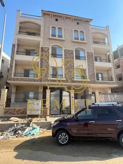 Duplex 316m +90m Garden on Al-Nawadi Street directly in the new lettuce with a distinguished location and a distinguished price