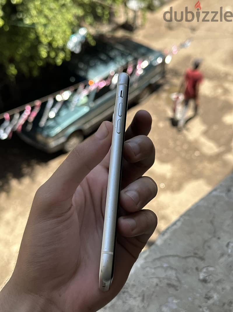 Apple - iPhone 11 2