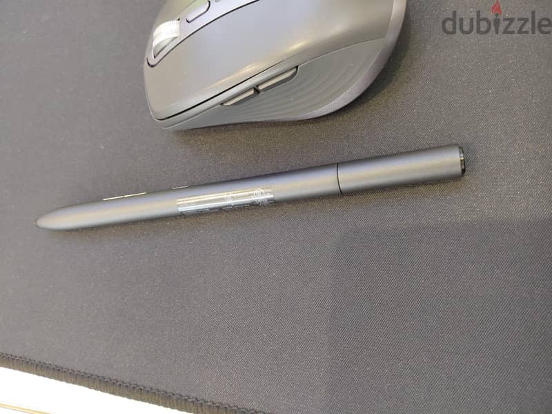 Asus ZenBook UM5606 1
