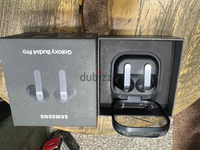 Galaxy buds 4 Pro Black جديدة
