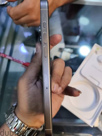 آبل - آيفون 15 برو ماكس