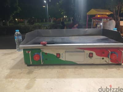جريل كبير اثنين عين يعمل بحاله ممتازه بسعر مميز
