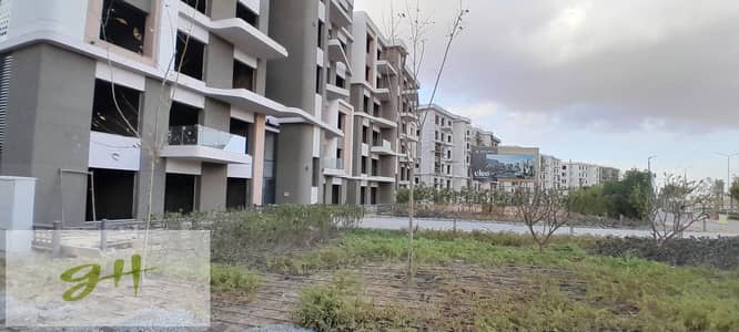 شقة تشطيب كامل للبيع في بالم هيلز القاهرة الجديدة Palm Hills New Cairo