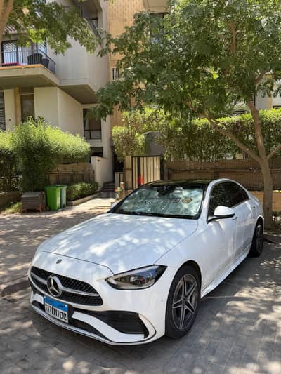 Mercedes-Benz C180 2025