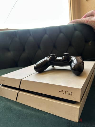 ps4 للبيع