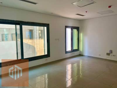 مكتب اداري 234م بتشطيب كامل وافضل سعر للايجار -waterway new cairo