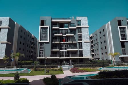 عماره سكنية بالكامل للبيع  استلام فوري في كومباوند صن كابيتال 6 اكتوبر