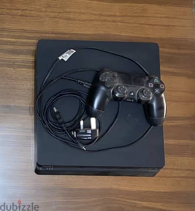 Playstaion 4 slim 500G, one controller and the BOX