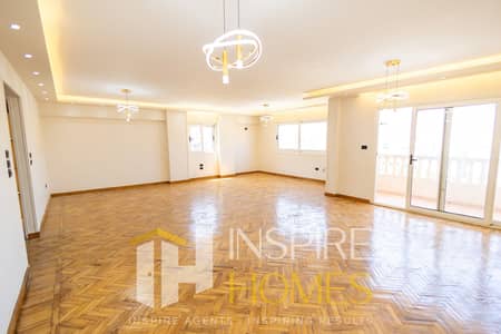 Licensed apartment for sale — Price includes kitchen cabinets