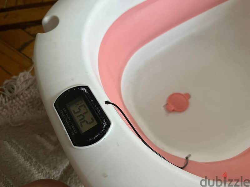 bath tub 1