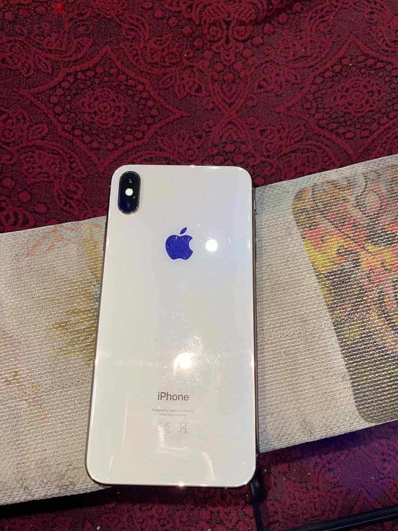 Apple - iPhone XS Max 2