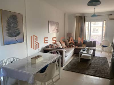 82 sq m furnished apartment for rent in Madinaty B7, prime location near South Park and the city center.