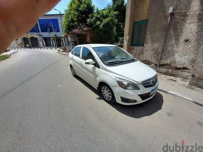 سينوفا إيه 1 2016