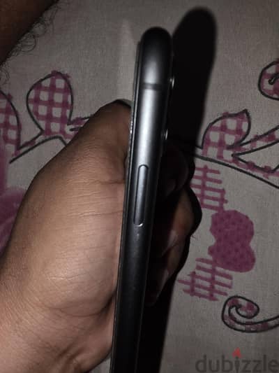 Apple - iPhone 11