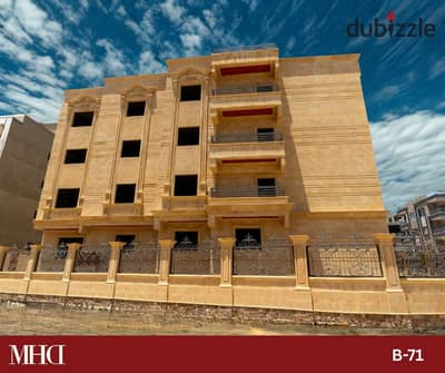 شقتك استلام فوري ف الحي التامن بمساحه 144 م+ 129 م جاردن بمقدم 30%  بلوكيشن مميز خطوات للنادي الاهلي ومنطقه الخدمات