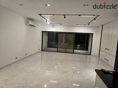 Apartment for rent in Lake view Residence , new cairo