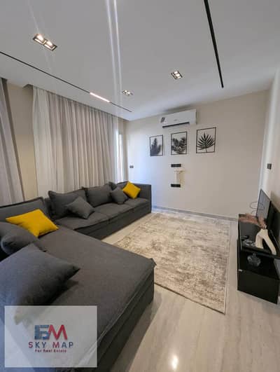 Furnished apartment for rent in Madinaty; ultra-luxury finishing and brand-new furniture (first-time occupancy).  89 sqm apartment in B6, in a prime l