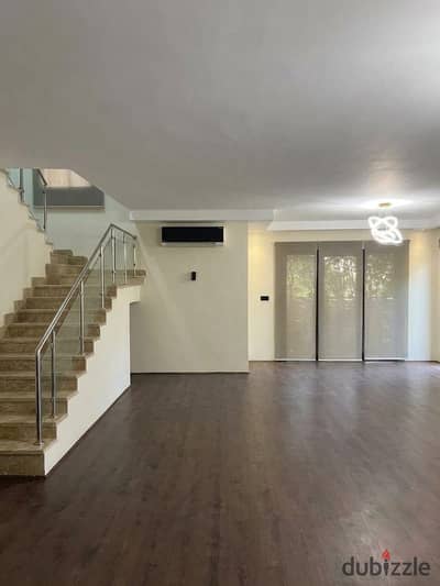 Modern Finshing Duplex in Casa Bevely Hills zayed