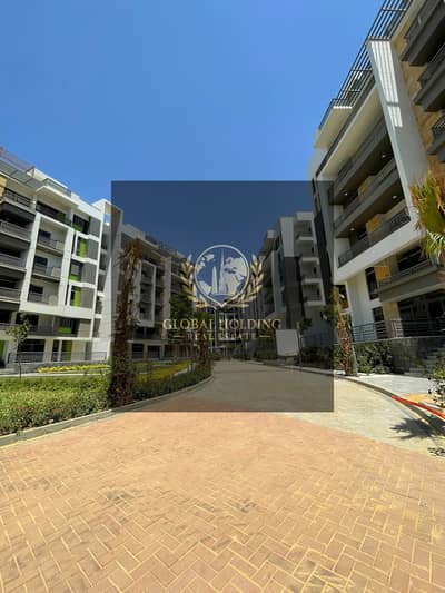 3 Apartment By Lowest Price For Sale In Compound New Cairo Beside Hydepark By Installments 10 years or discount 35%