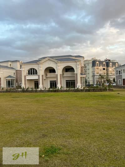 للاستلام الفوري آي فيلا 305م بروف 90م للبيع في ماونتن فيو هايد بارك القاهرة الجديدة Mountain View Hyde Park New Cairo