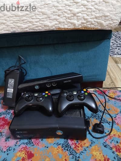 Xbox 360 s slim قابل للتفاوض