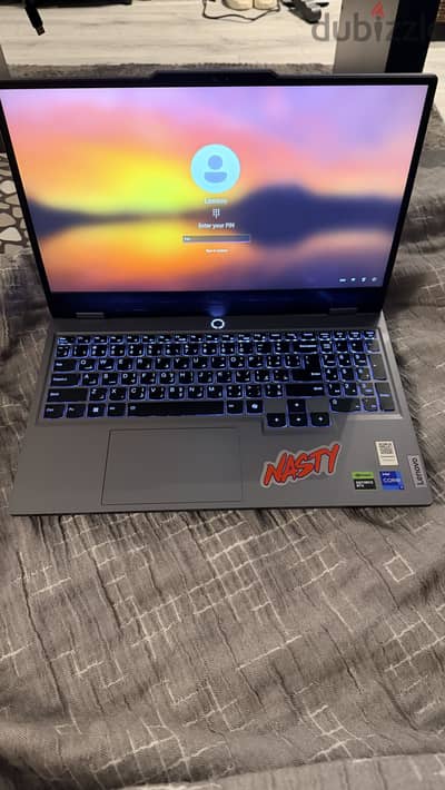 Lenovo LOQ