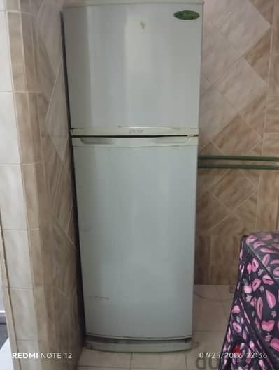 ثلاجه توشيبا