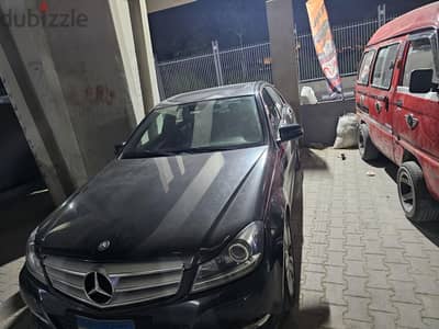 مرسيدس بنز سي 200 2013 Mercedes-Benz C200