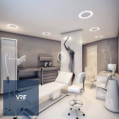 Own a 170-square-meter clinic in New Cairo's Fifth Settlement with only a 20% down payment. Ready for immediate occupancy, fully finished.