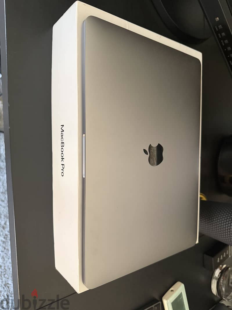 MacBook Pro 2019 1