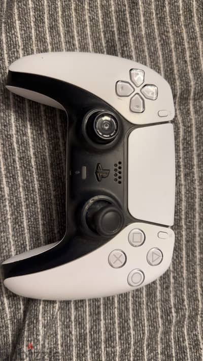playstation 5 controller slightly used