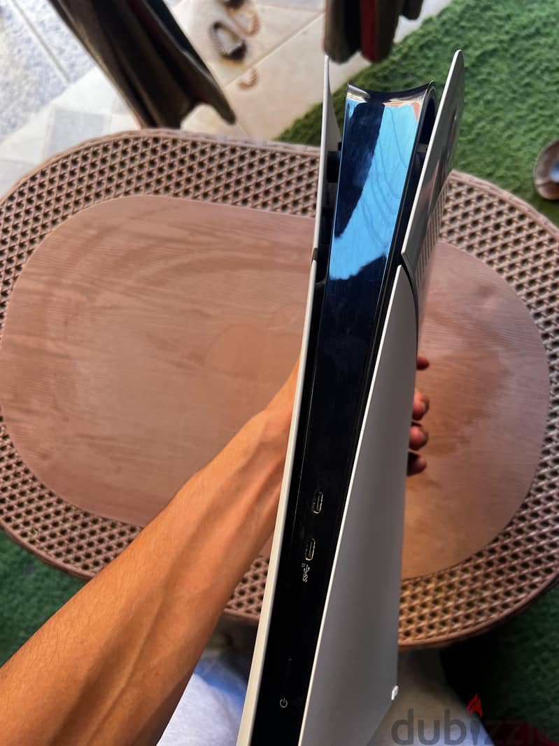 ps5 slim digital 1