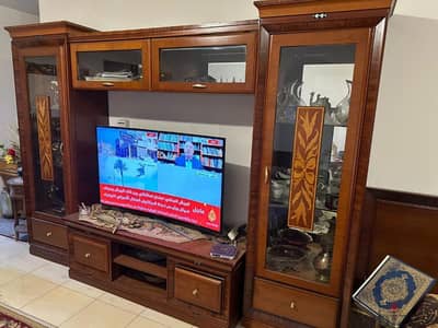 وحدة لشاشة كبيرة خشب زان فخم