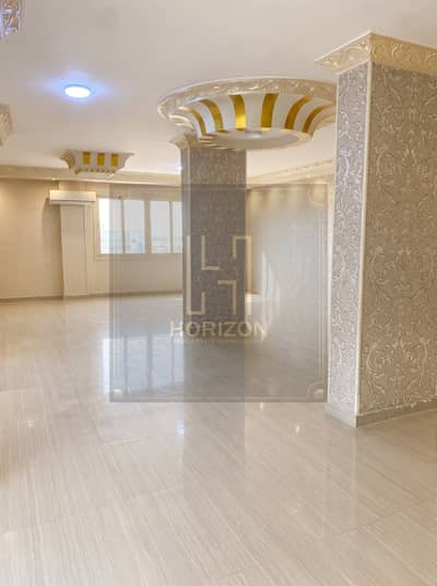 دوبلكس بحديقة للبيع في غرب اربيلا التجمع القاهرة الجديدة Duplex sale West Arabella New Cairo