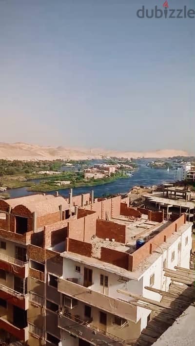 شقة دوبلكس و شقة دور ثالث ع النيل