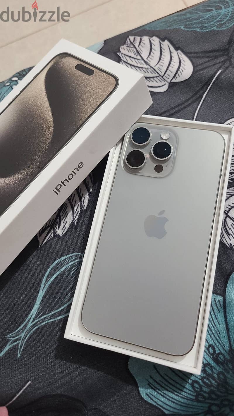 Apple - iPhone 15 Pro Max 90% 1