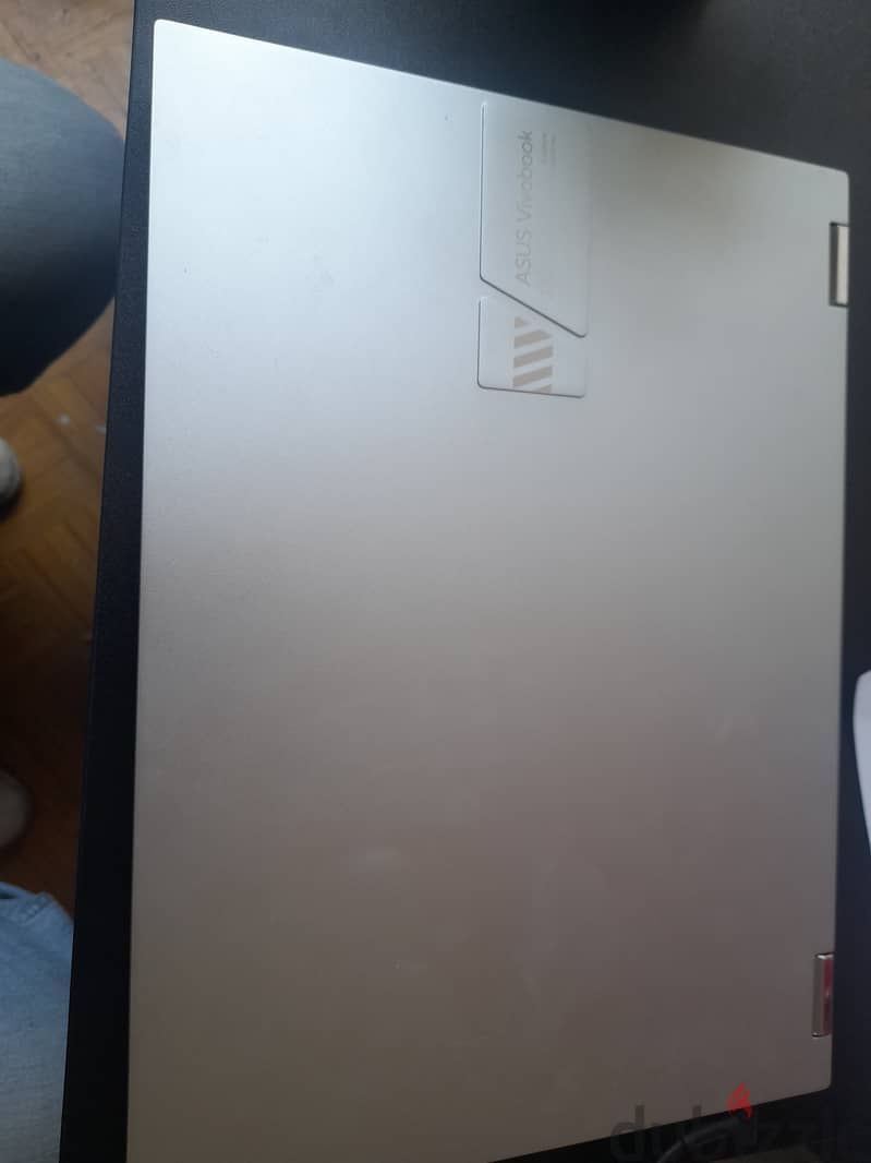 asus vivo book 1