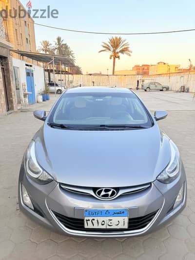 هيونداي إلينترا 2015