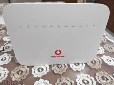 راوتر فودافون هواوي الحديث VDSL Model: DG8245V نضيف جدا
