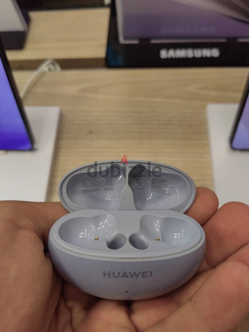 Huawei freebuds 5i 1