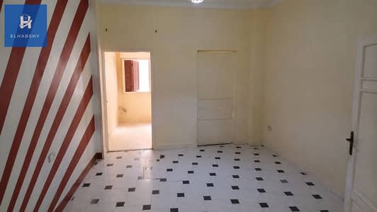 80 sq m office for rent near Dokki Main Street at a bargain price.