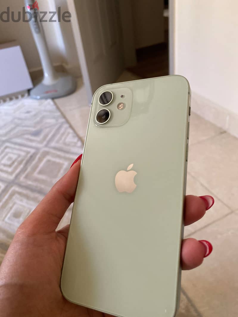 Apple - iPhone 12 7