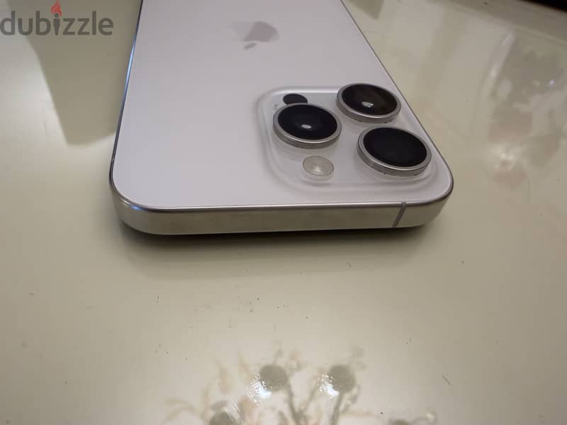 Apple - iPhone 15 Pro Max 6