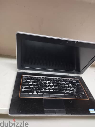 لاب توب كور I5 رمات 8 جيجا كور I5 كارت شاشة HD 3000 للالعاب