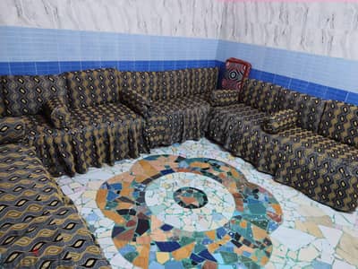 ركنه عربي بقاعده خشب