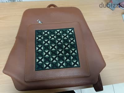 شنطة لاب توب للضهر