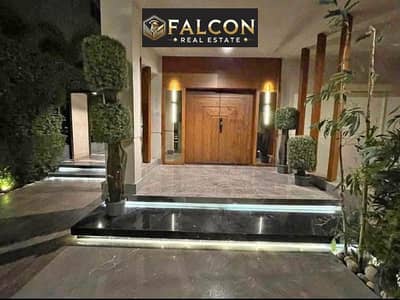 Ready-to-move grand corner villa, finished with ACs, in the heart of New Cairo at Telal East, just minutes from Hyde Park+ Installments