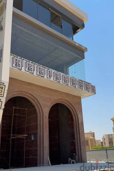محل مميز للايجار  في المستثمرين الجنوبيه