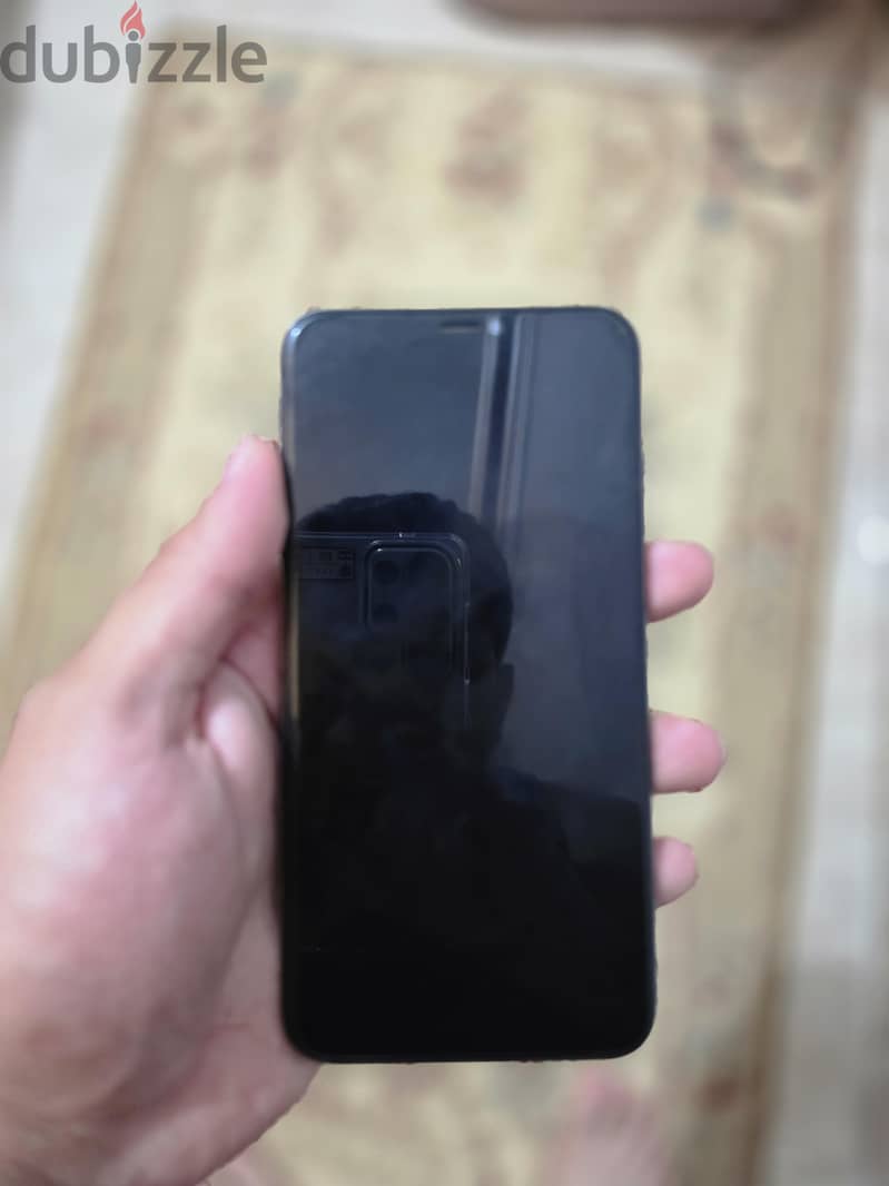 Apple - iPhone XS Max 1